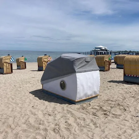 Tente de luxe Schlafstrandkorb Nr. 4 Timmendorfer Strand